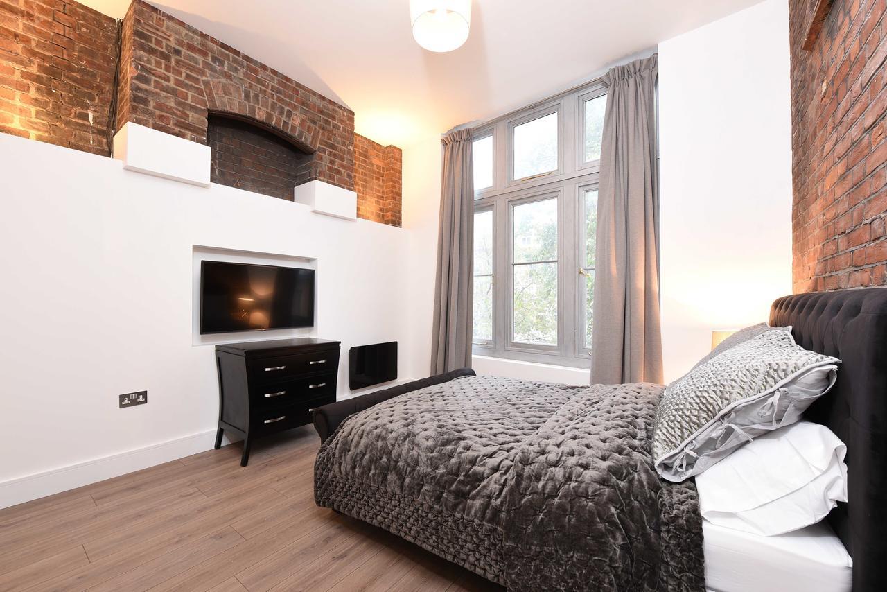 Spacious & Modern 2 Bed Apartment At Knightsbridge Londen Buitenkant foto